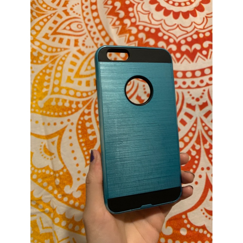5 iPhone Cases Bundle - Picture 6 of 6